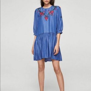 MANGO Denim Boho Floral Embroidered Dress Size M NWT